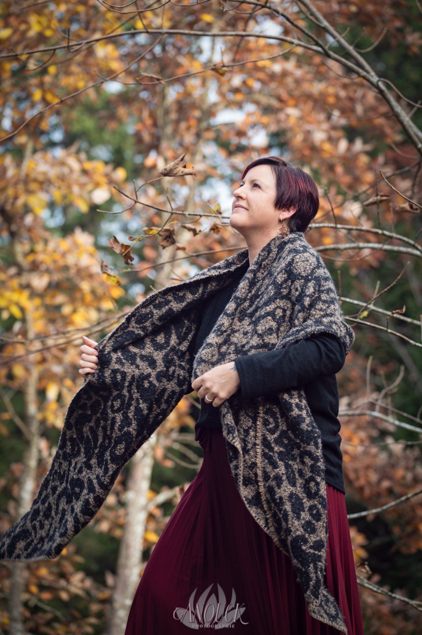 Portrait artistique en extérieur réalisé en Suisse romande