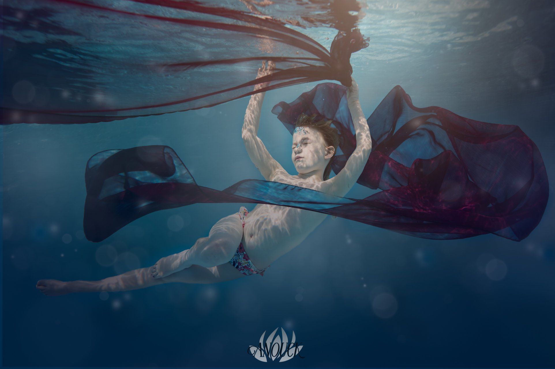 Photographie aquatique réalisée à Neuchâtel, portrait artistique sous l’eau