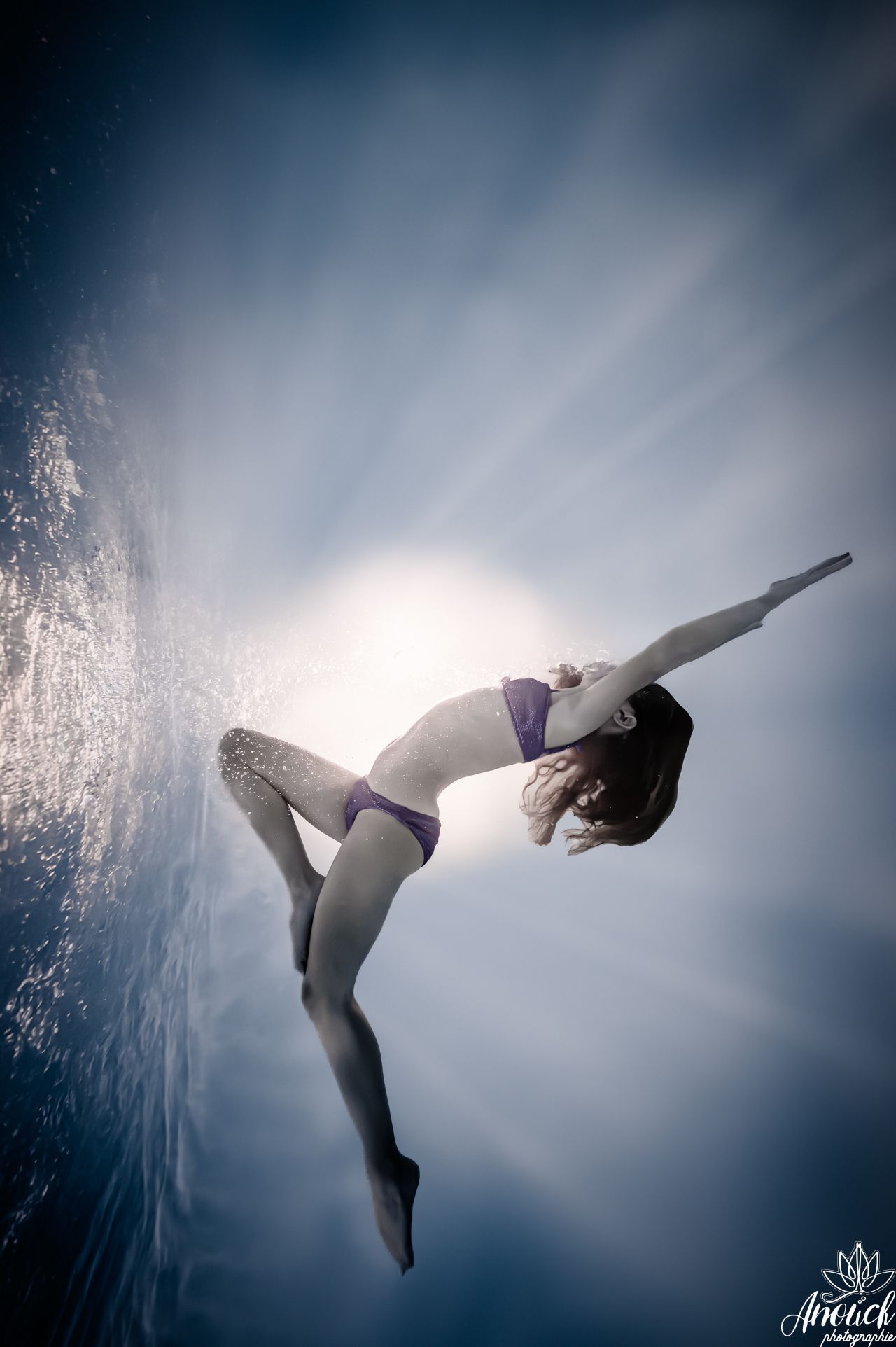 Photographie aquatique réalisée à Neuchâtel, portrait artistique sous l’eau